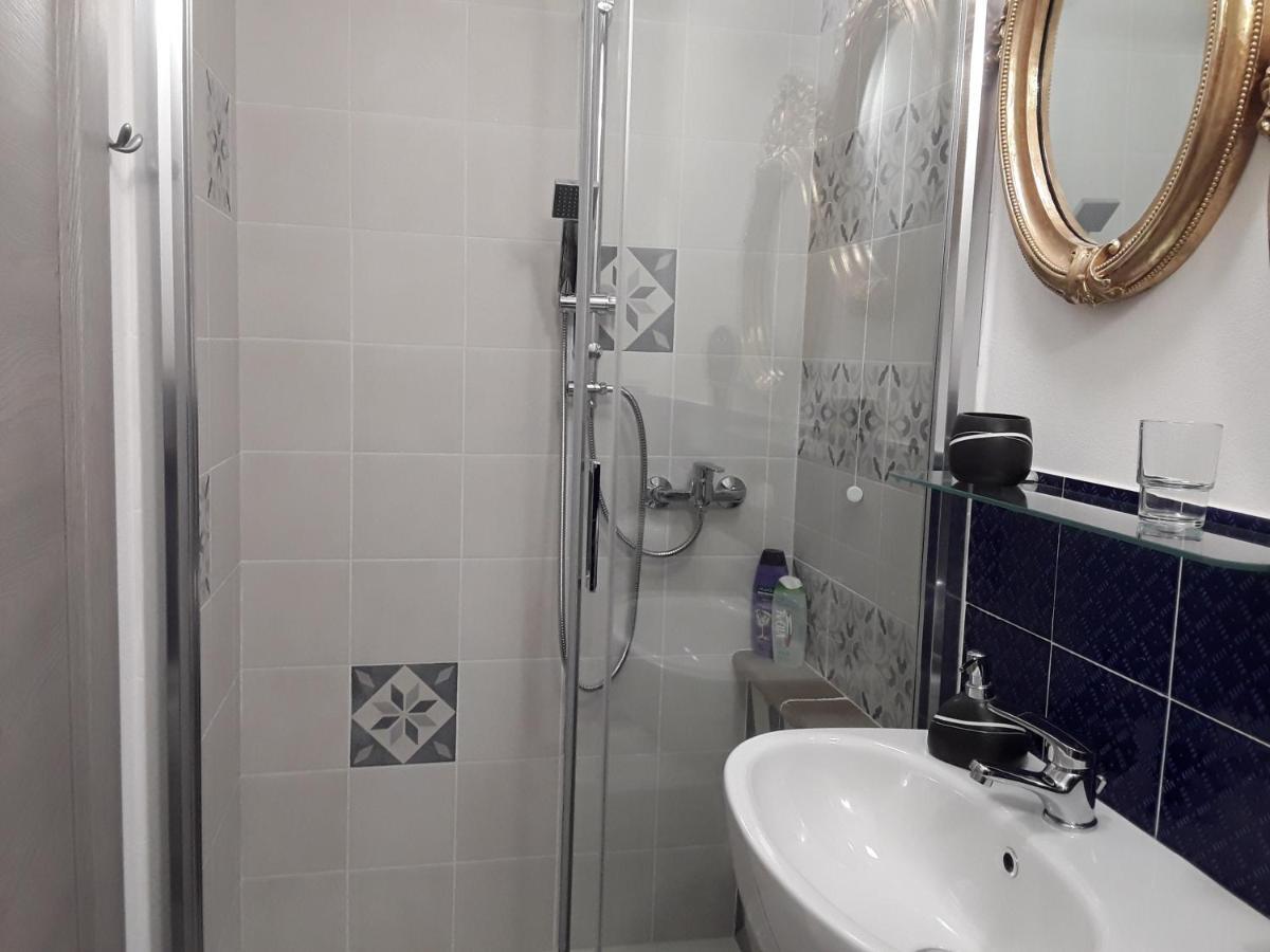 Retro' Beb Bed and Breakfast Λα Σπέτσια Εξωτερικό φωτογραφία